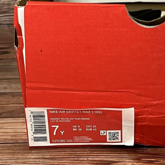 Nike Air Griffey Max 1 San Francisco Giants DZ5280-100 Sneakers - Picture 5 of 5